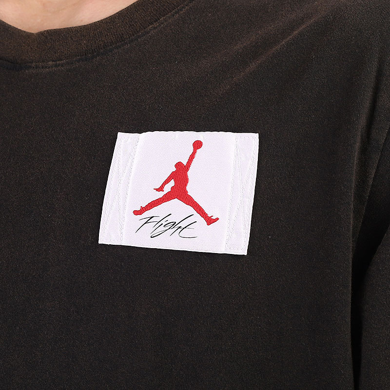 мужская коричневая футболка Jordan Flight Essentials T-Shirt CZ5059-010 - цена, описание, фото 2